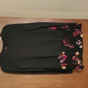 Long-sleeved blouse